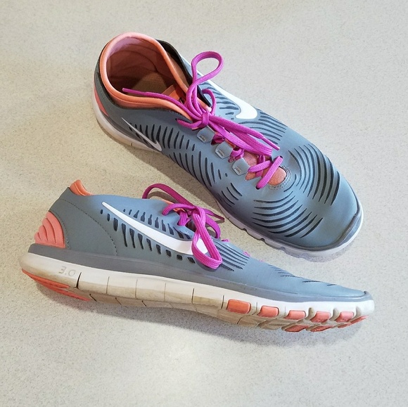 le scarpe nike primavera vendita libera balanza 30 poshmark le scarpe nike primavera vendita libera balanza 30 poshmark